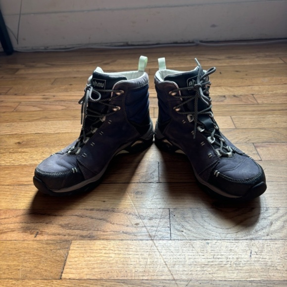 Ahnu Montara Boot Midnight Blue - Picture 8 of 10